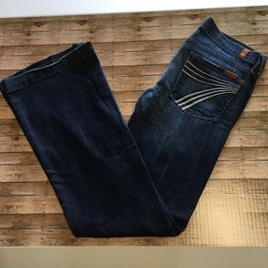 7 for all Mankind Dojo dark blue jeans sz 27